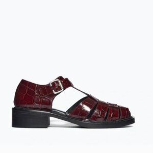 Freda Salvador Dahlia T-Strap Fisherman Loafer Cherry Croc, NWB
